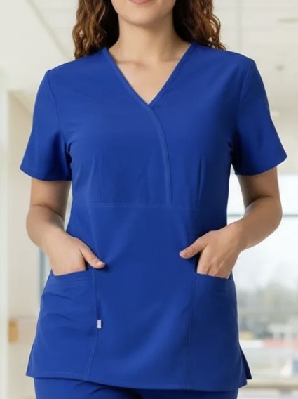 UNIFORME CLINICO ANTIFLUIDO MODELO GLORIA