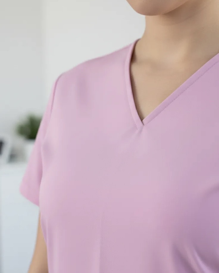 UNIFORME ESTETICA ANTIFLUIDO MANGA CORTA MODELO LUISA