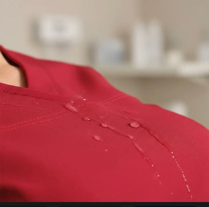 UNIFORME CLINICO ANTIFLUIDO MANGA CORTA MODELO CAROLINA