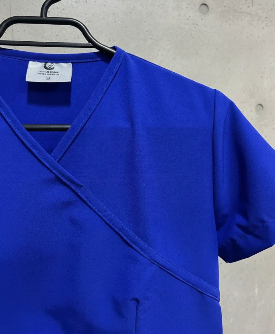 BLUSA CLINICA DAMA ANTIFLUIDO